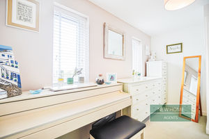 Photo 7- click for photo gallery